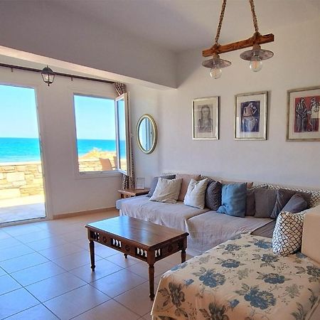 Апартаменты Albatross Seafront House Naxos City Экстерьер фото